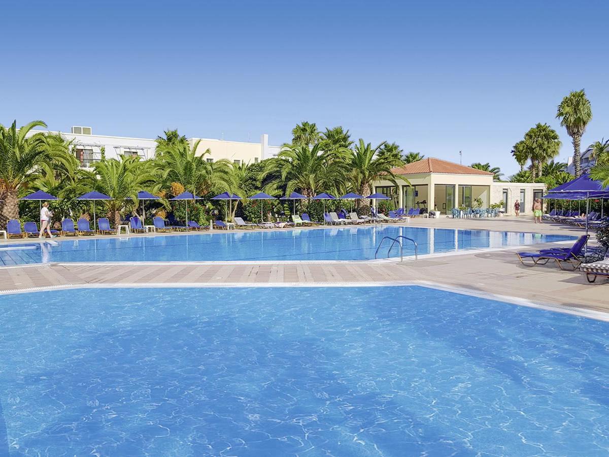 Tigaki Beach Hotel Екстер'єр фото