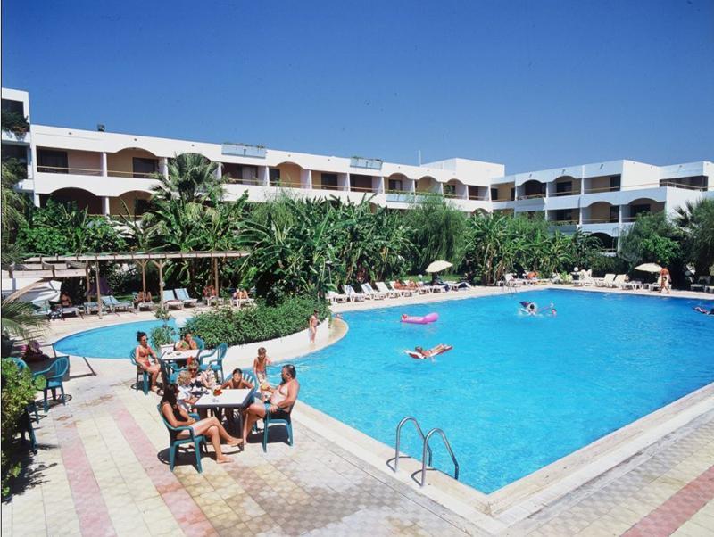 Tigaki Beach Hotel Зручності фото