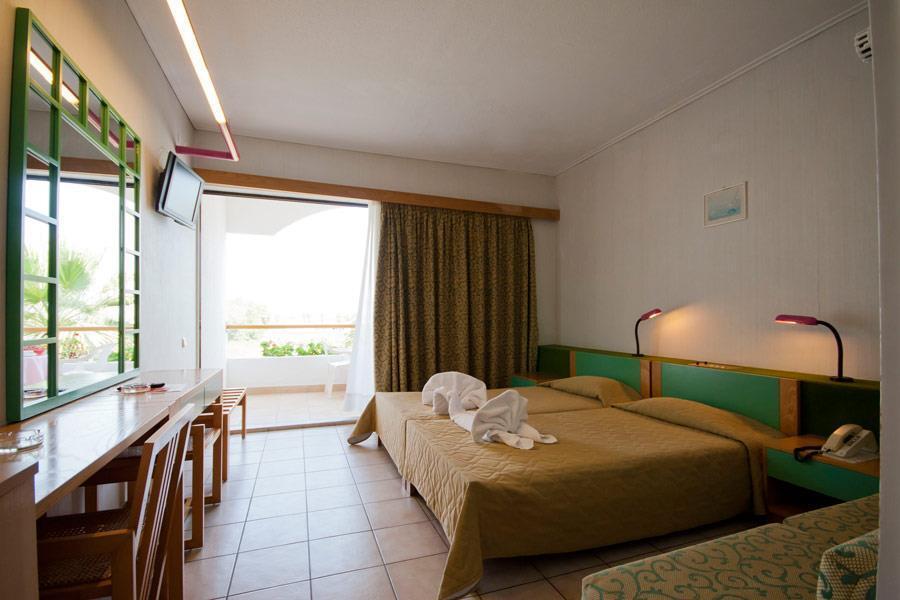 Tigaki Beach Hotel Екстер'єр фото